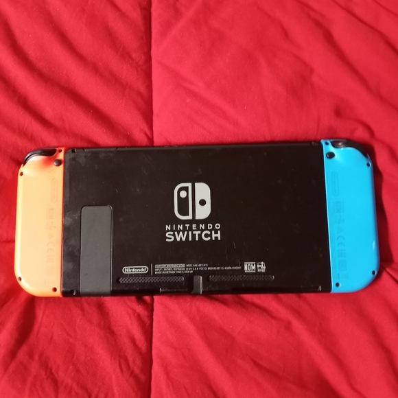 Nintendo swich - Picture 2 of 7